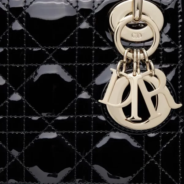 0227749df7944042a881805d8ba9f8ef