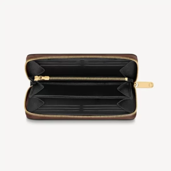 039f9761bf954423a66e56bf0c4d2f67_720x