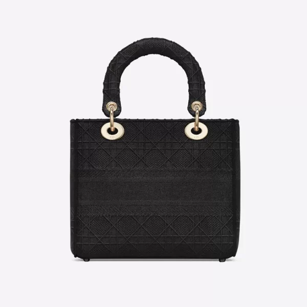 32a36e26b899495ab45b363e4e4ce531