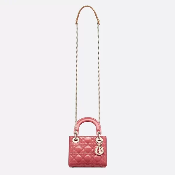 43bf89589a5249d081f282ca50423b8c