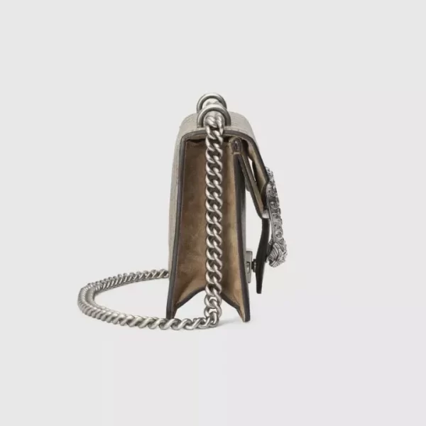 448cb56e7a2646d19d0c4f6eaafe1420_720x