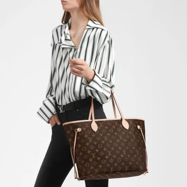 4998988c0d4d4b04a8cba7fd3e996187_720x 4998988c0d4d4b04a8cba7fd3e996187_720x