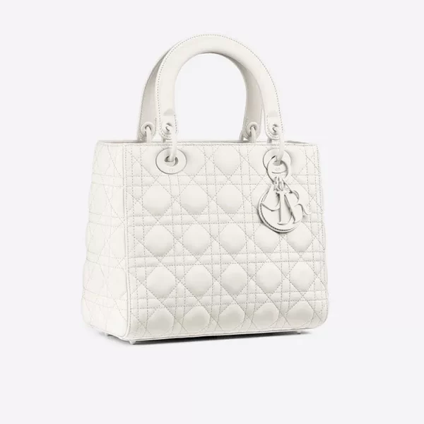 4df50fc4a1644da4b4ca4544c0874f77