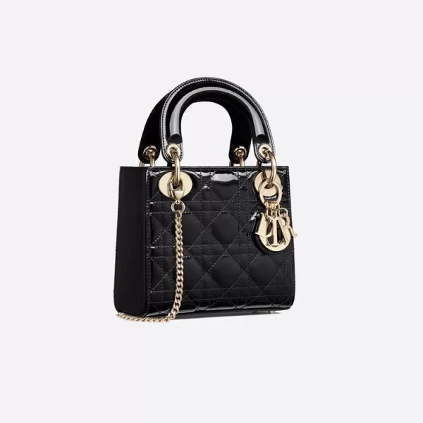 5ce8fee0daf044a7b8ab0f59b1b278c0