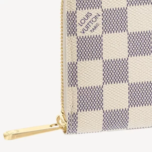 d4ec0ca8125047c6bd50a468667c3fca_720x