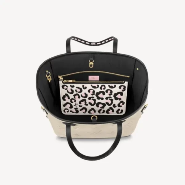 d541adaed28347f8ba1d355b7136d084_720x