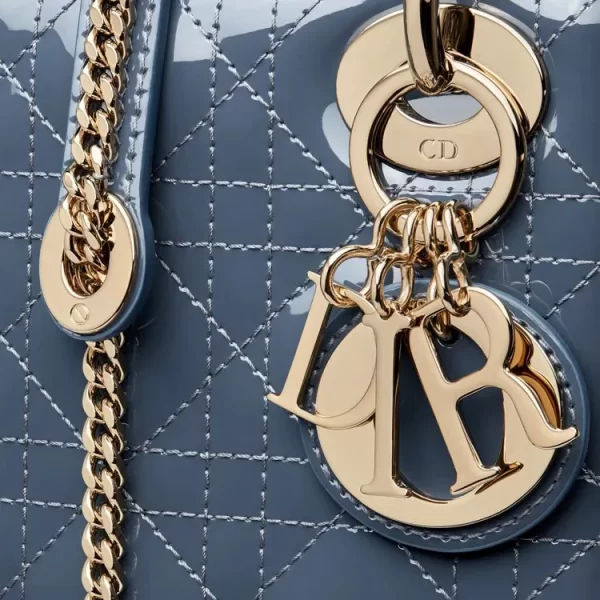 d5c63b3e6c9a4c6c953656c4fd4ab38b