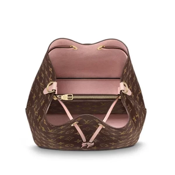 d69713a976c24c2d8de3a1b7102a5892_720x