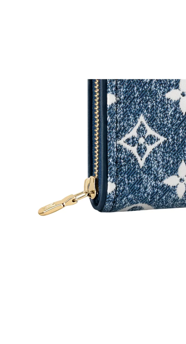 e925a017bbbe46dc8cbe59013c08d1c7 e925a017bbbe46dc8cbe59013c08d1c7