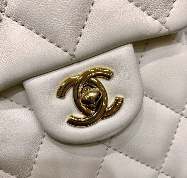 f3e70cd4ea0a425dba1085f12d4a3418