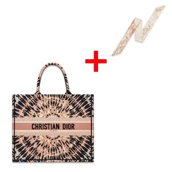 fa044341eb45406794c86becd7ff7688_900x