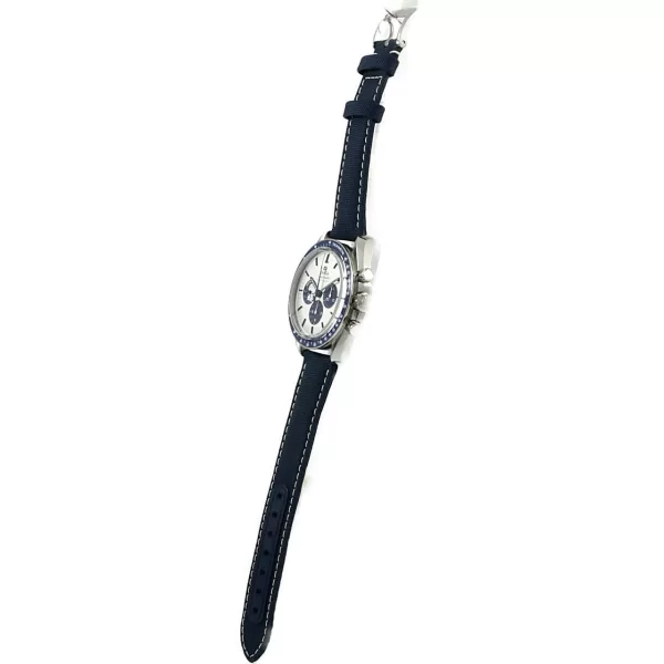 fa1501ce840d4ee890eeb289c5bd9070_1800x